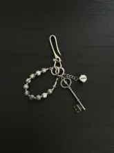 ハンドメイドビーズ付きキーリング【ヴィンテージスタイル・洗練されたデザイン】