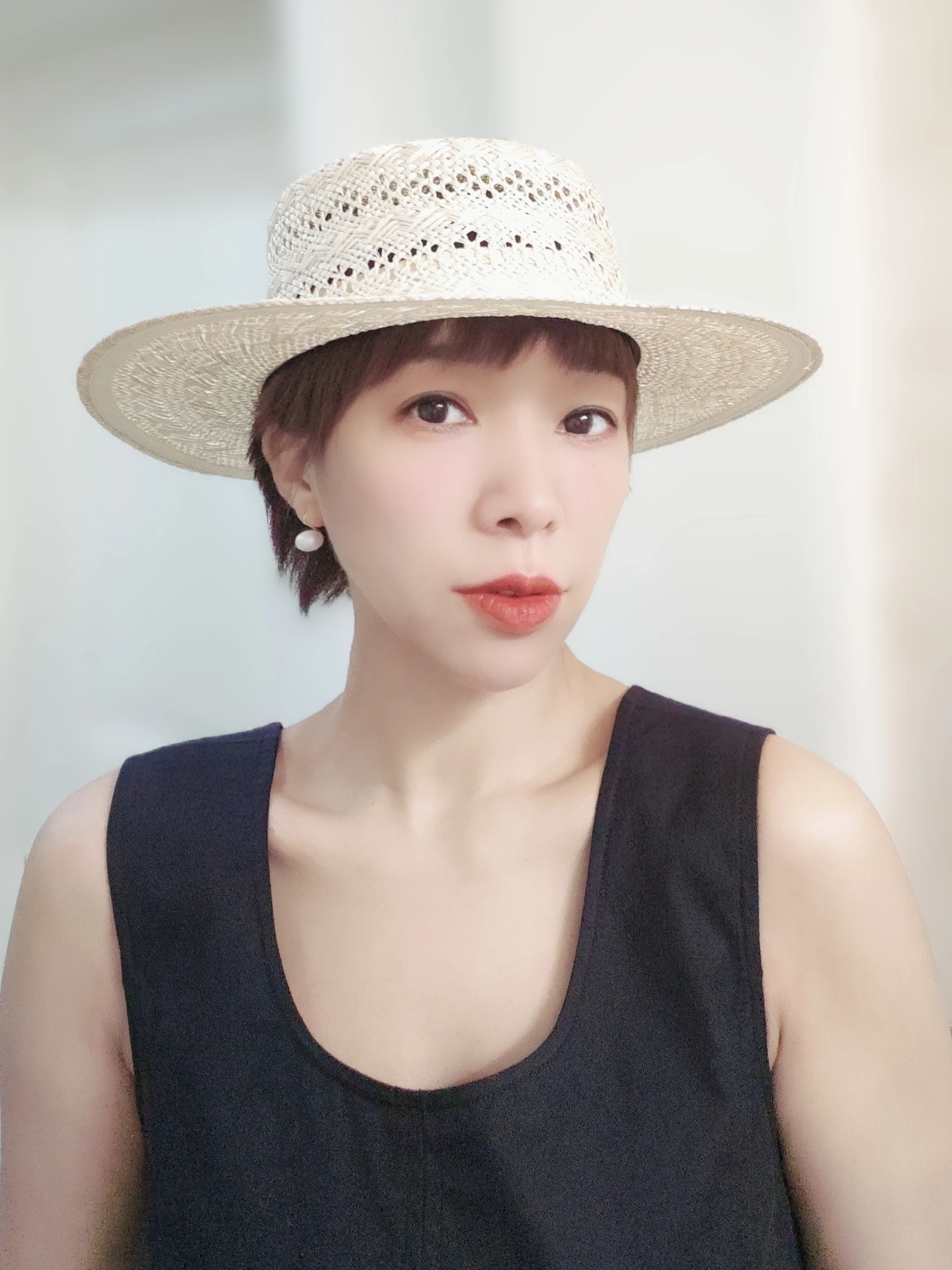 サファリハット おすすめモデル：男女兼用平頂麦わら編み帽子の実用性と使い方