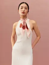 高級シルクスカーフ【豪華なデザイン・柔らかな手触り・ギフトボックス付き】