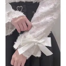 セクシーなオフショルダー長袖ブラウス【フィット感・パールストラップ付き】