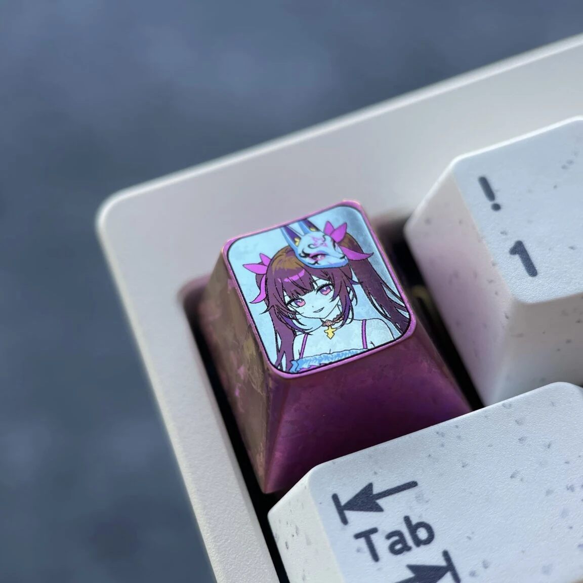 CapsLockキーが誤って押される原因を解決する、キーボードの「美しさ」はどこにあるの？