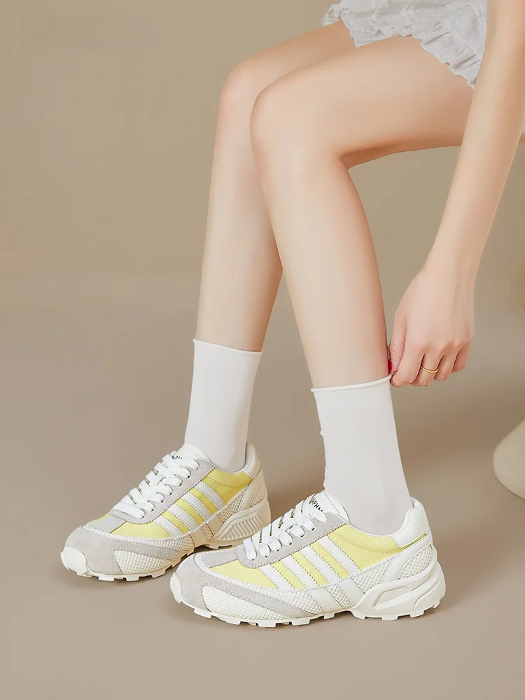 厚底アウトドア登山靴：女性向け夏用通気性モデルの実用性と選定基準