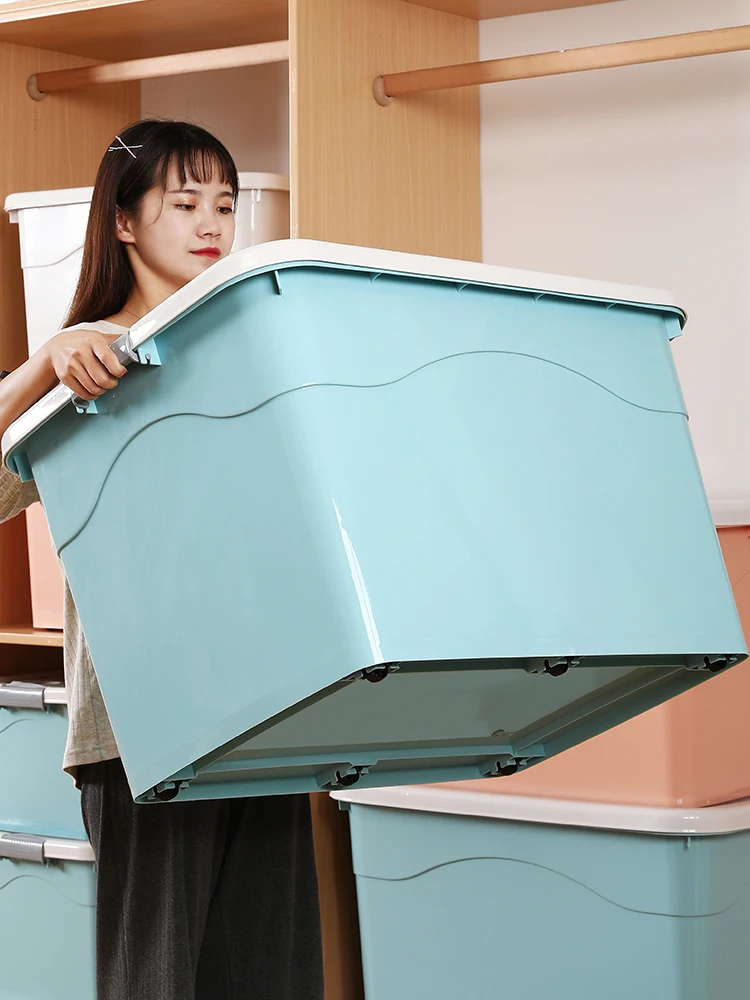 収納ボックスをどう選ぶ？大サイズのキャスター付きプラスチックボックスが家庭の整理を救う理由