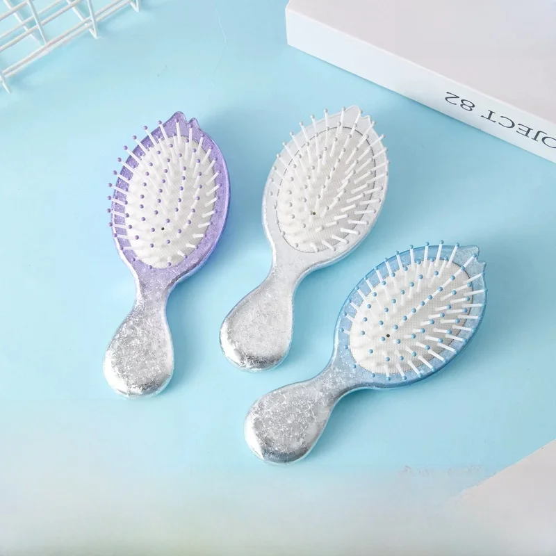 ブラシ型ヘアアイロンで前髪を整えるなら、どう選ぶ？