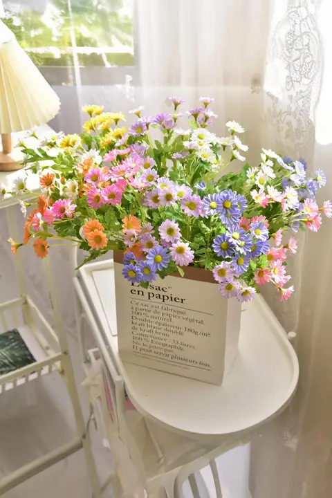 デザインフラワー 小雛菊風の造花【テーブル装飾用・ドライフラワー・清新な雰囲気】
