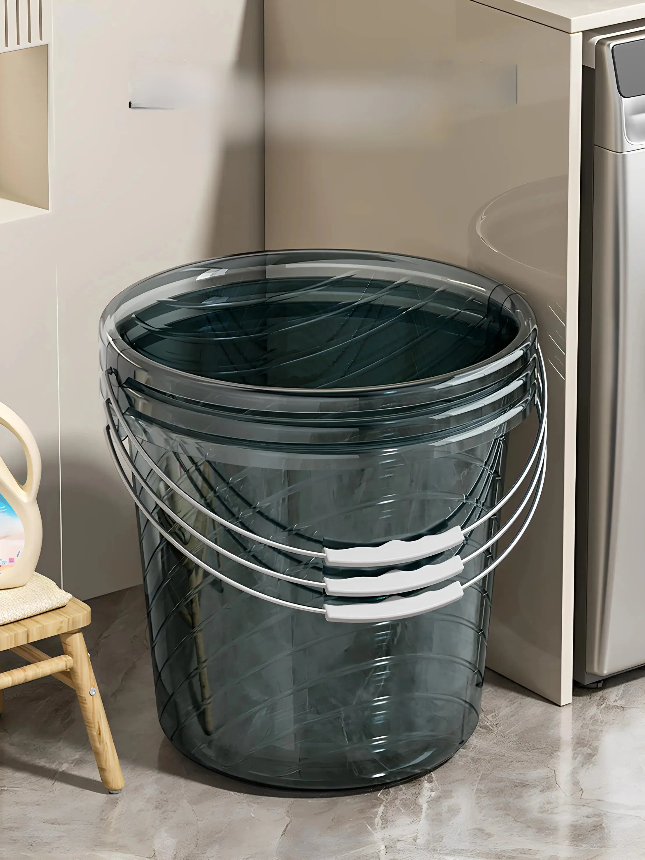 家庭用プラスチック製洗面器と水切り袋：節約生活に最適な持ち運び便利なセット