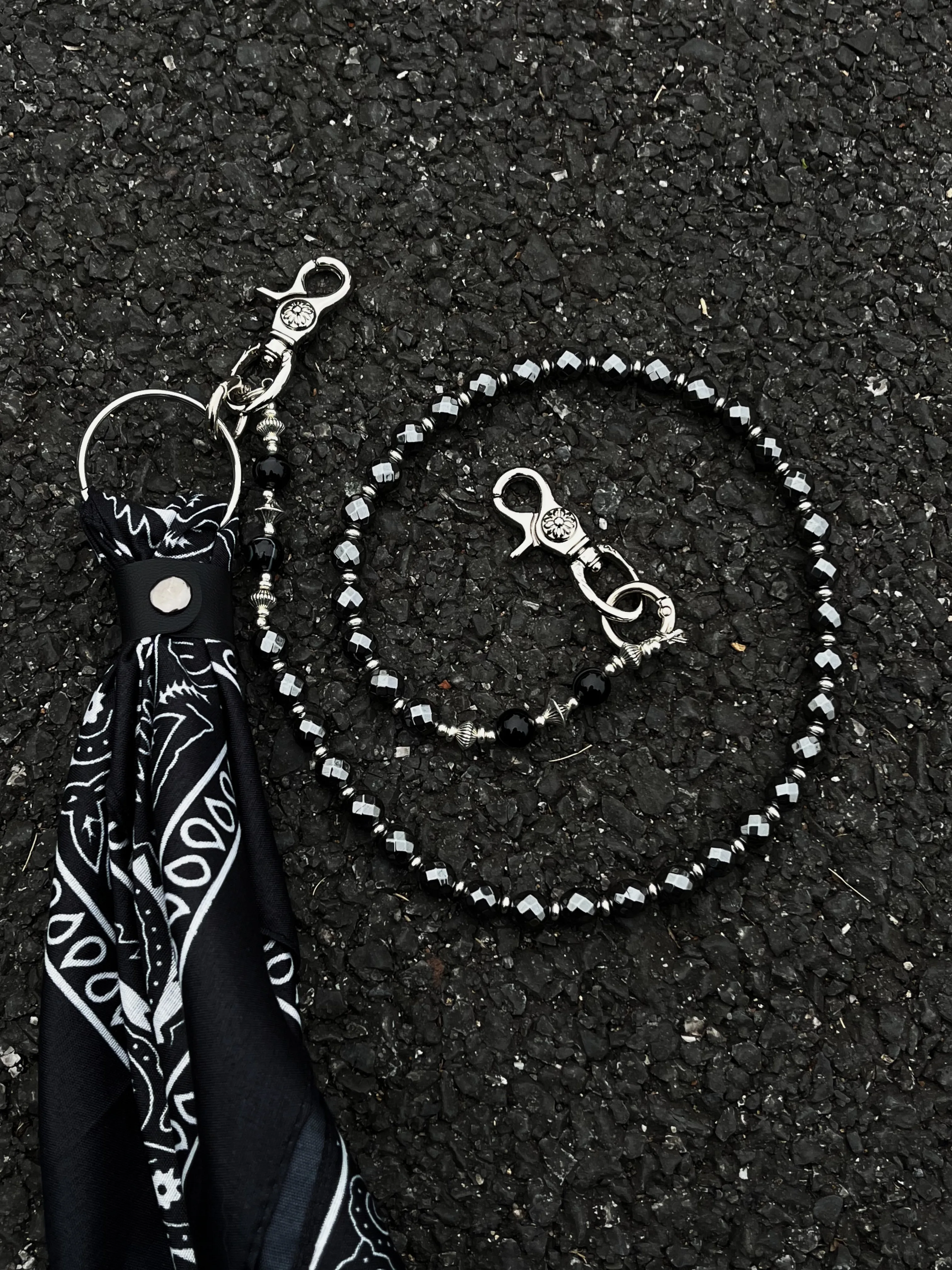 hooked vintage とは？その本質と、なぜ今、私たちの日常に必要なのか？