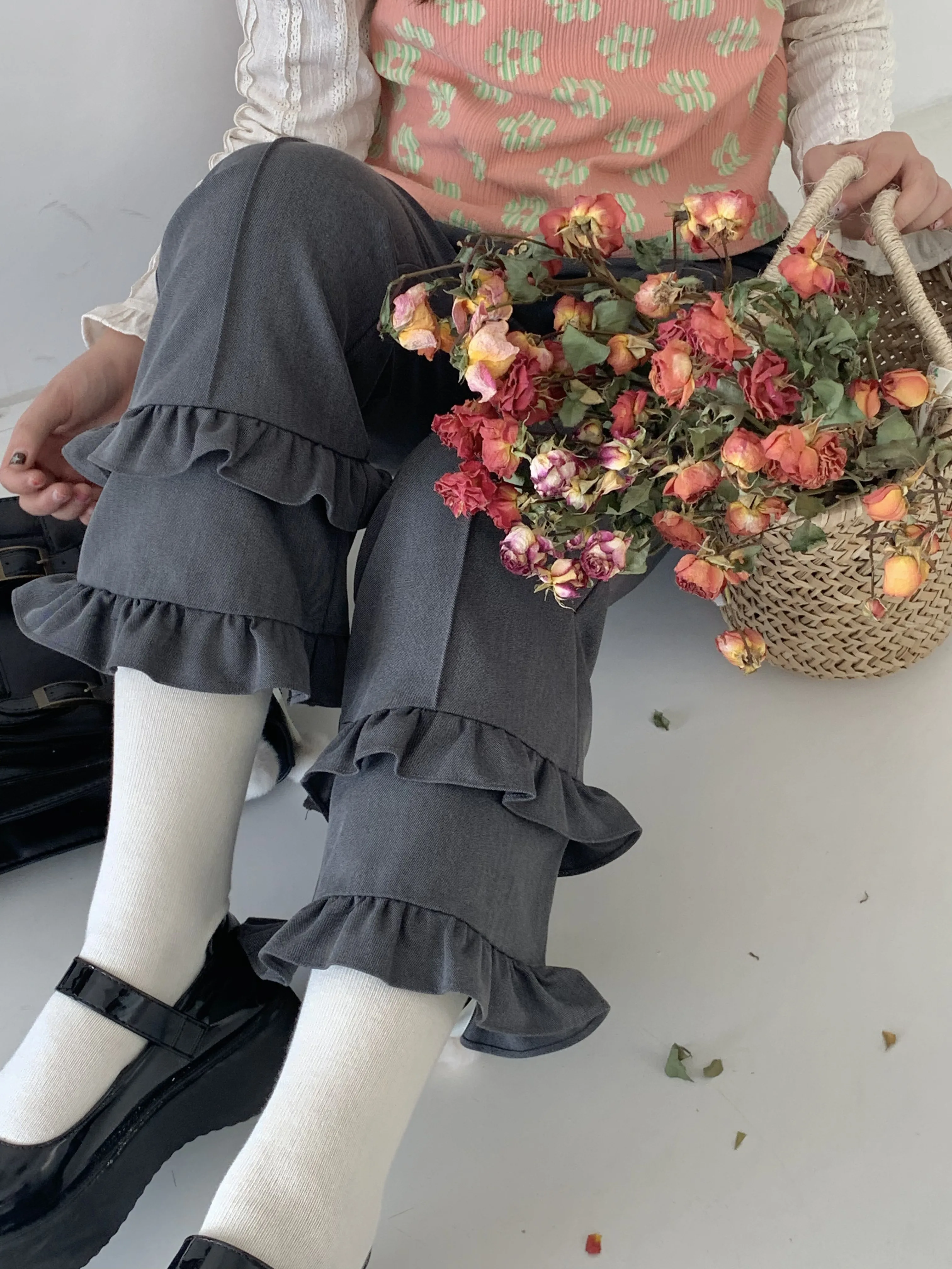 ギャザー パンツ はどんなもの？厳選5選で通勤・カジュアルシーンに最適な選び方を解説