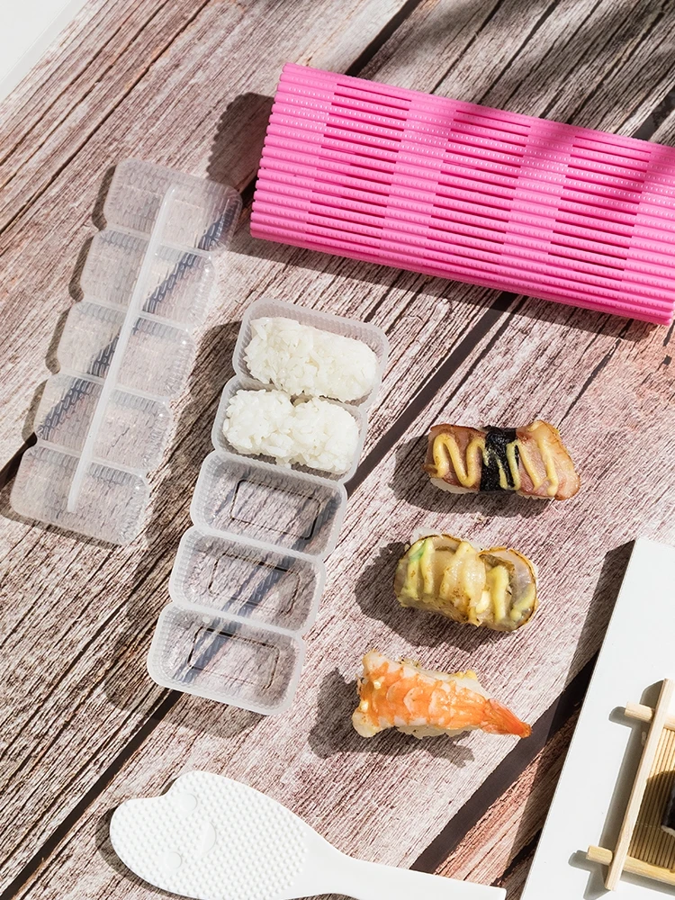 寿司ジェンガを買うべきか？自宅で簡単な寿司作りを実現するための最適なツールセットとは