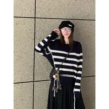 LUNAFUNG ラウンドネックストライプボタン付きニットセーター【ウール混紡・女性用】