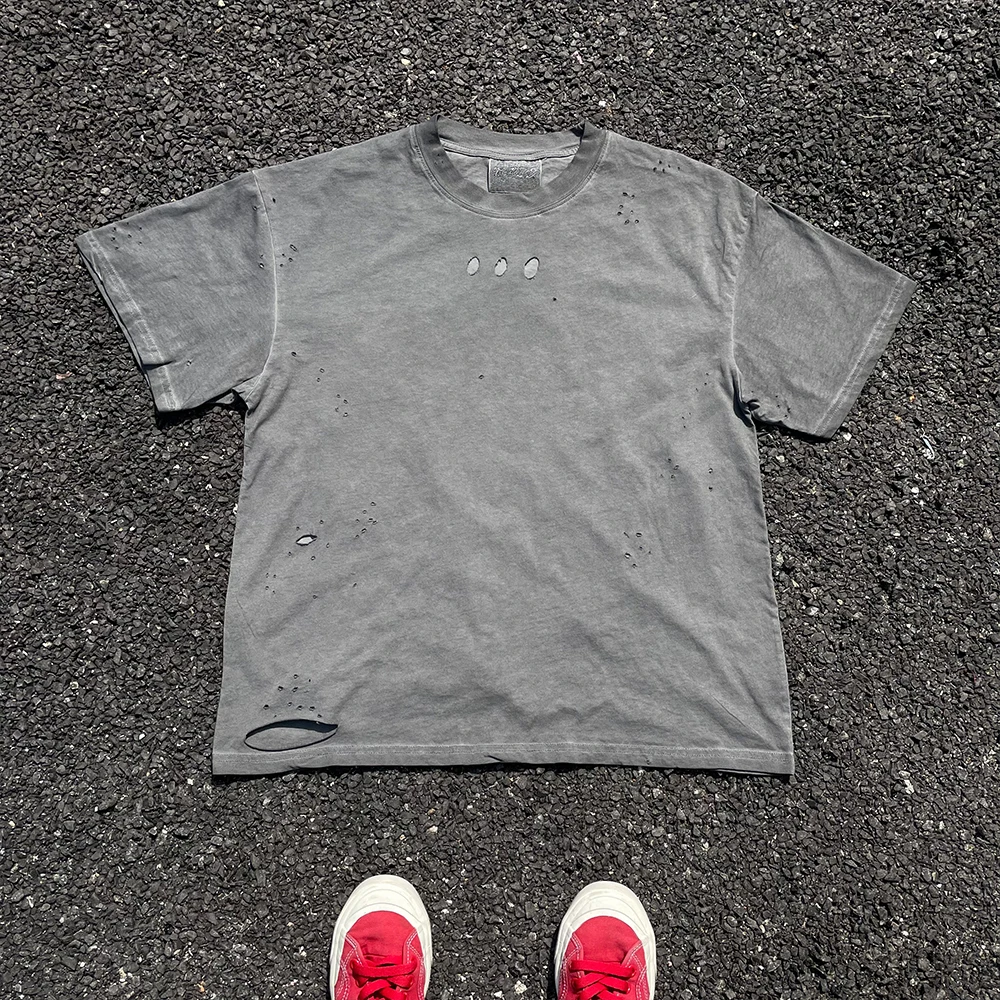 ダメージ加工Tシャツとは？3選でわかる特徴・選び方・価格帯と実際の使い方