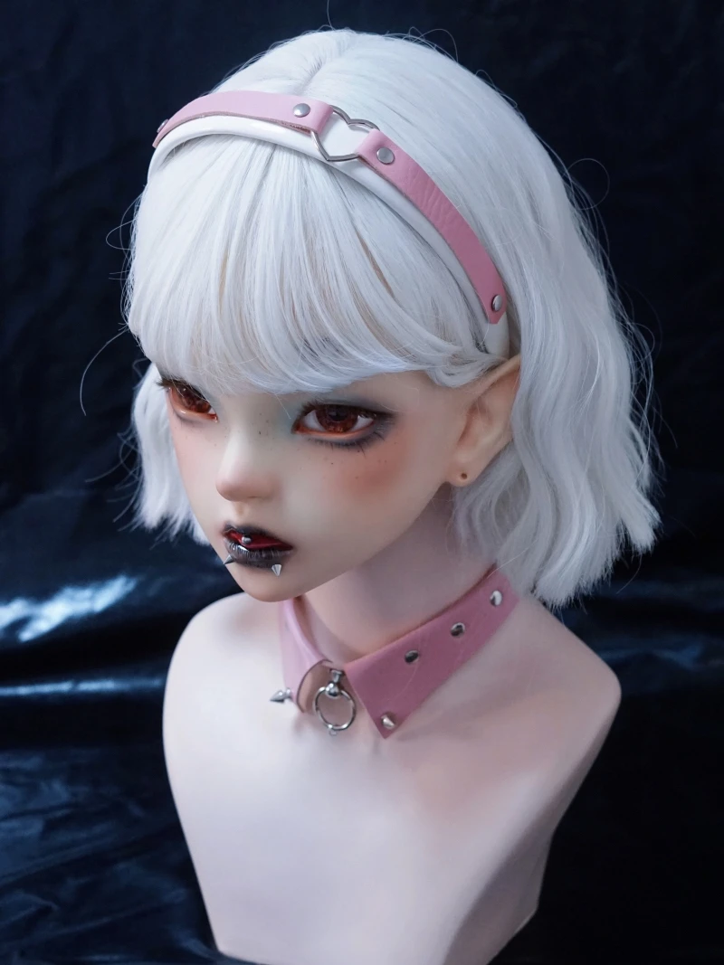 ハート型フェイクレザー ヘアバンド：ピンク色の手作りアクセサリーが提供する日常のスタイルサポート