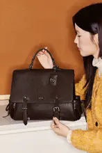 牛革製 バレエスタイルリュック【多機能・秋冬用・レトロデザイン】