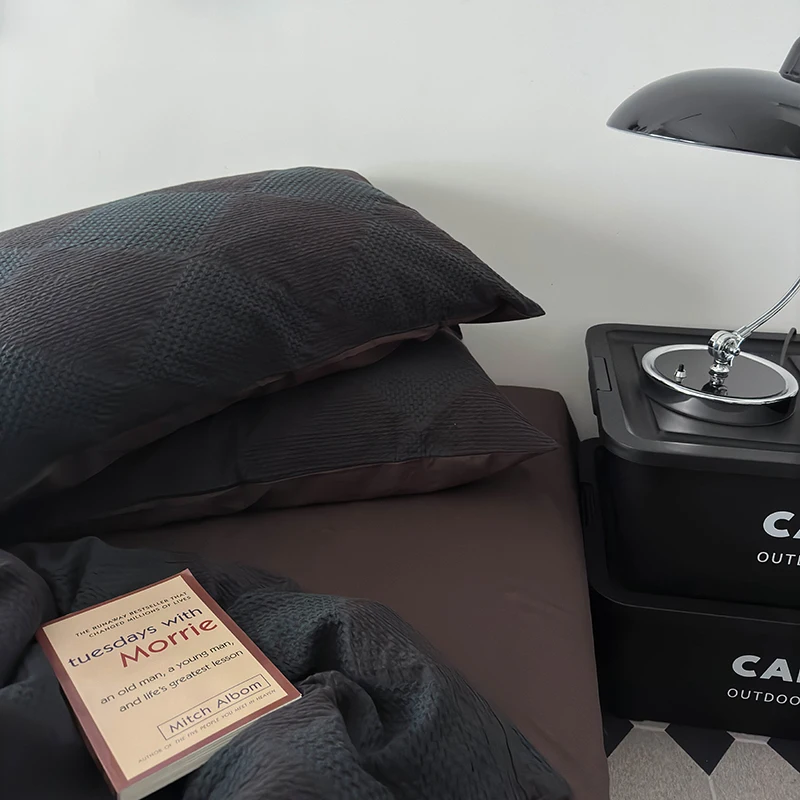 お泊まりに必要なベッドリネンは、これで決める？
