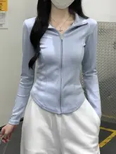 白色の高級感漂うフィット感のあるTシャツカーディガン【春用・ジッパーデザイン】