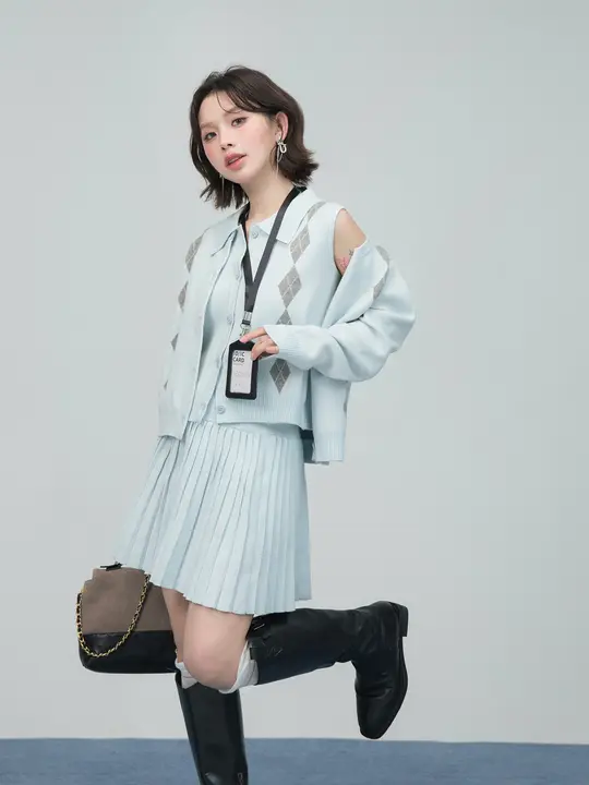 2点セット レディース ニットベスト プリーツスカート アーガイル柄 プレピートラッド ブルー 春 「ONEOFUUU」