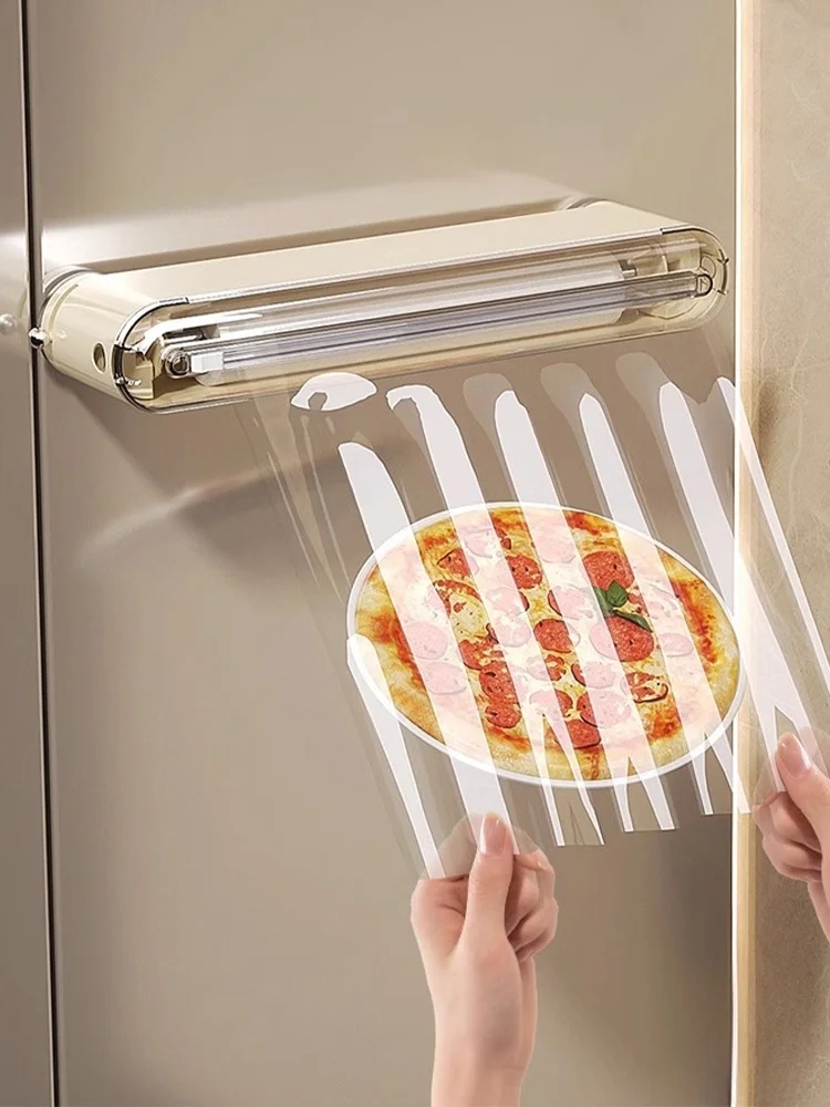 吸盤式ラップカッターはDIYで冷蔵庫やキッチンのラップを簡単にカットできる
