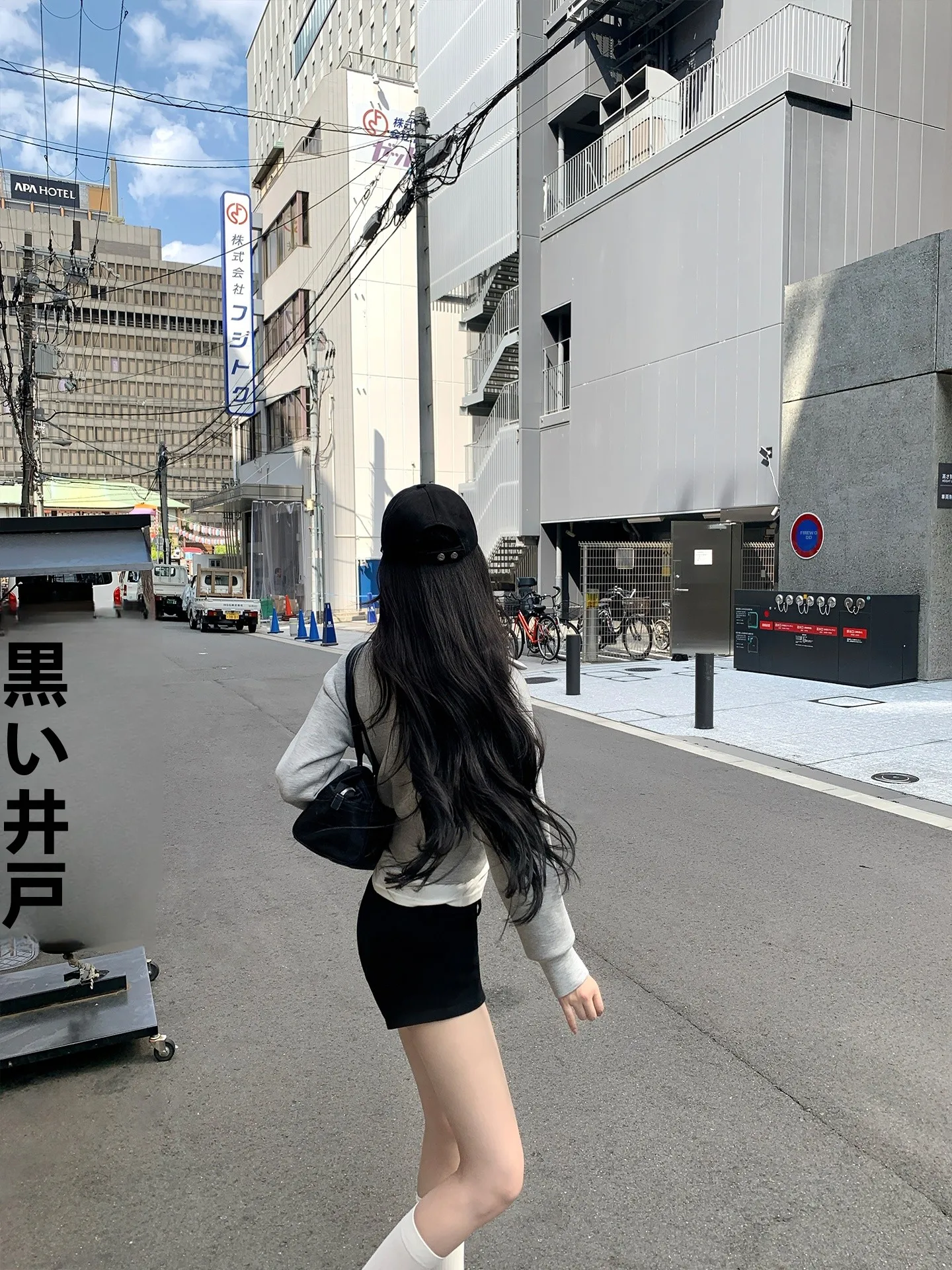 ショートパーカーを選ぶときに迷うのは、本当に何ですか？