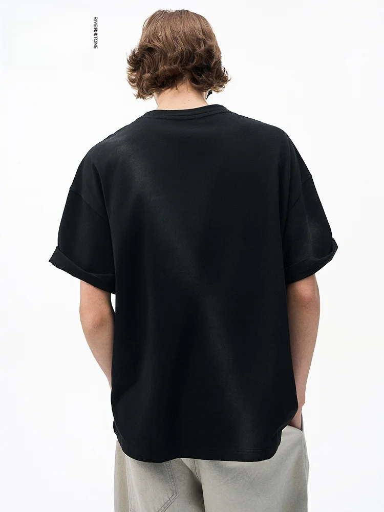 個性的デザインの刺繍半袖Tシャツ：クラシックプリントの実用性と選定基準