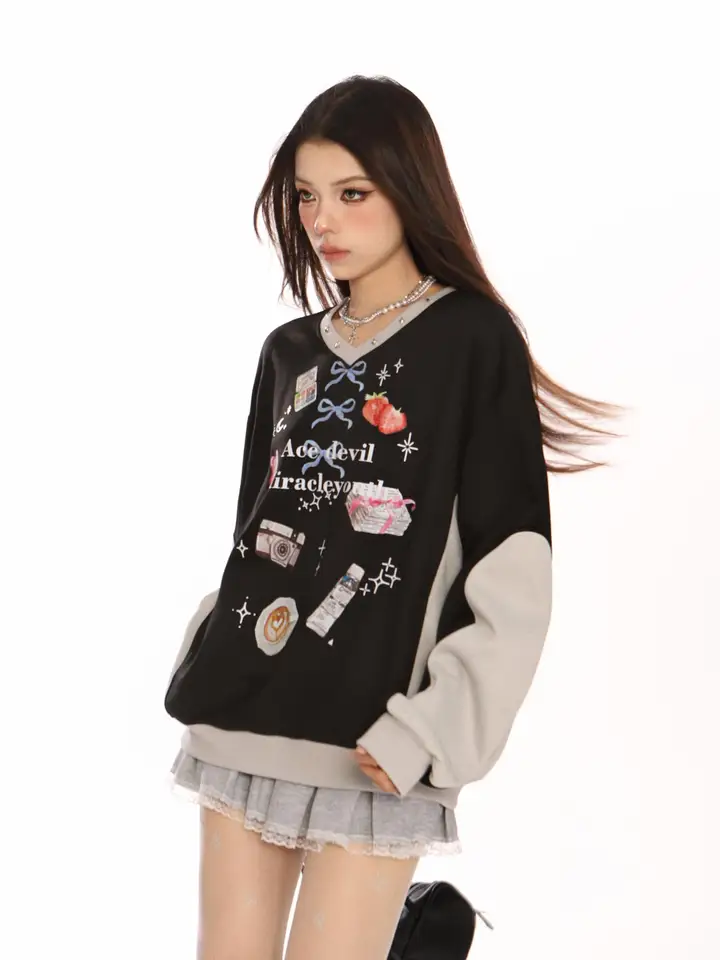 BIGGOLD カジュアルデザイン ボウタイVネックスウェットシャツ【女性用・秋冬・カートゥーンプリント】