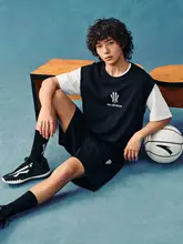 アメリカンスタイルのノースリーブTシャツ【ユニセックス・ゆったりフィット・夏用】（セットアップ対応）