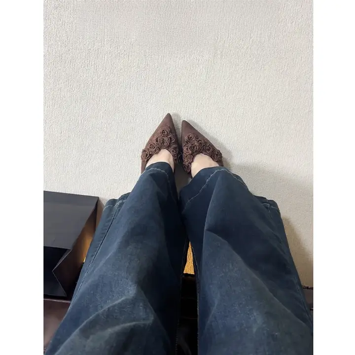 優雅な雰囲気のバラ色の粗いヒールパンプス【レトロなスエード・通勤用・疲れにくいデザイン】