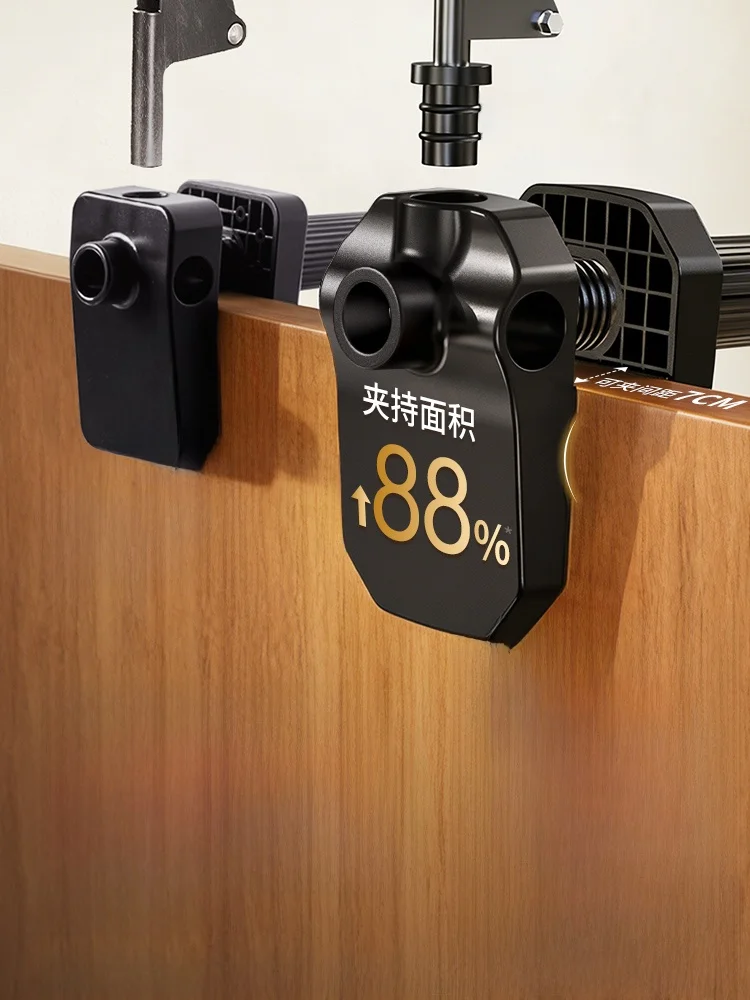 多機能デスクスタンド：タブレット・スマホ対応の8軸調整モデルが実際の使い勝手を どう支えるか