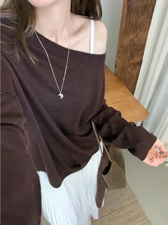 秋用シンプルなオフショルダーの羊毛ニットセーター【フィット・チクチクしない】