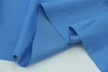 琉璃光沢の湖蓝色と銀色の変色天丝シルク混紡ドレス【華やかなデザイン】