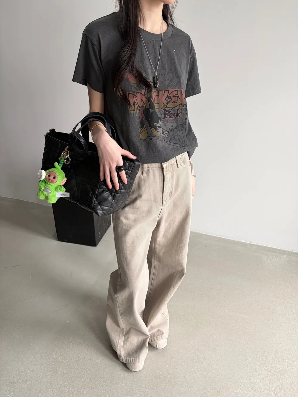 Tシャツのシミ取りに悩むなら、この1着で解決できる？