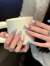 ブルー・クジラ柄ビーチデザインネイルチップ【ハンドメイド・ストーン付き・シンプルで清潔感】