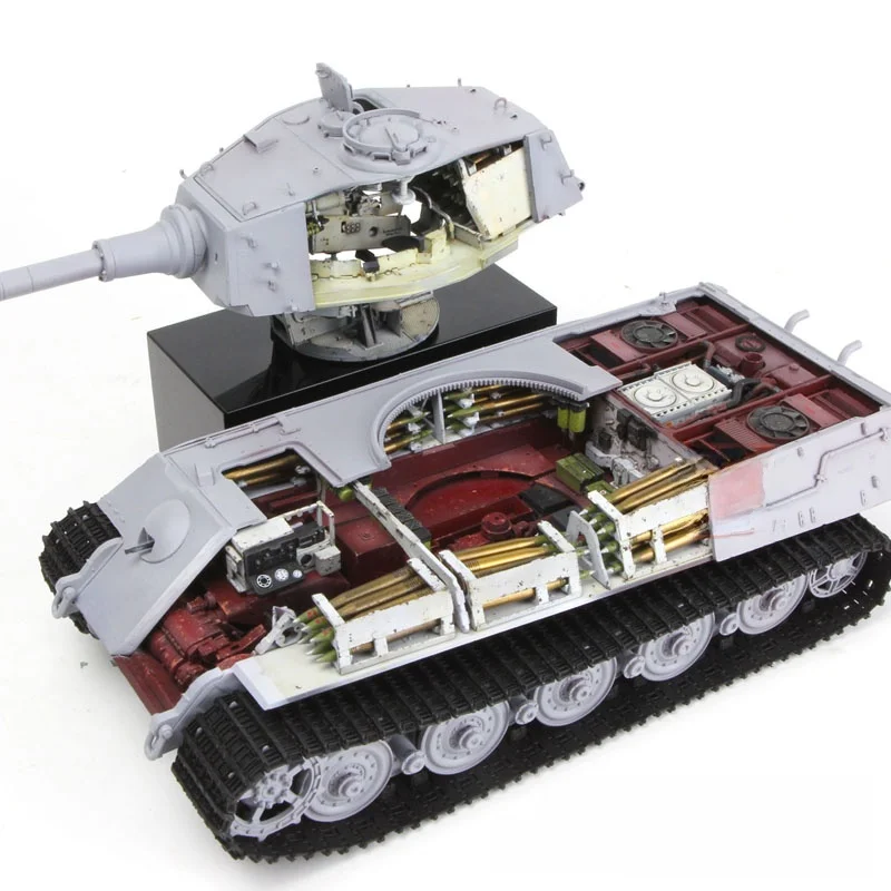 大戦モデル SPS-037 キングタイガー：1:35スケールの内構組み立て戦車の実用性と価格分析
