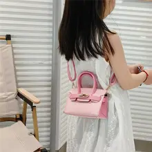 カラフルなデザインの子供用ハンドバッグ【トレンド・女児用・おしゃれなアクセサリー】