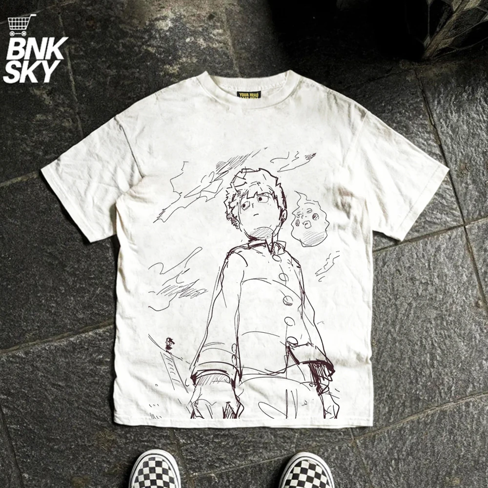 大学生が見ているアニメに合わせて、どんなTシャツを選ぶべき？
