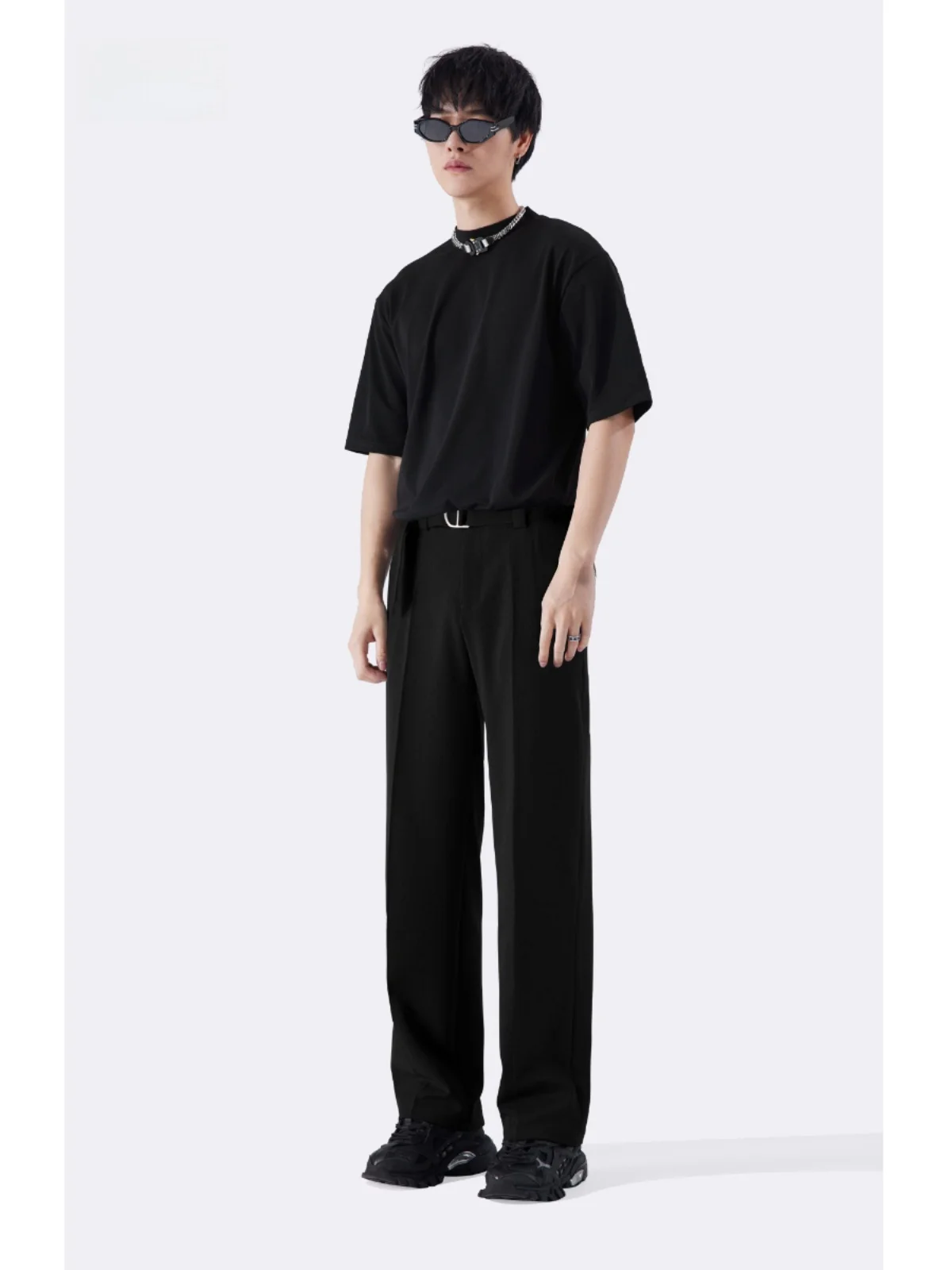 メンズ ロング 服で悩むなら、これひとつで解決できる？