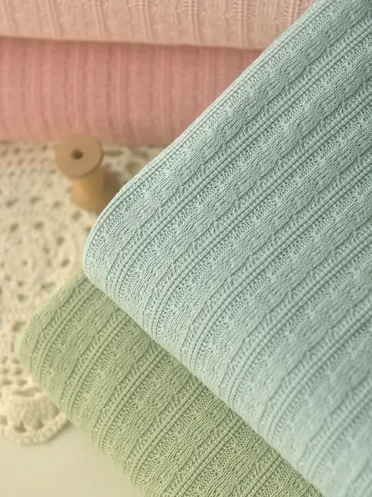 ジャカードニット生地 綿ポリ 秋物 ヌードピンク モスグリーン トップス ワンピース カーディガン 服作り ベビー服対応