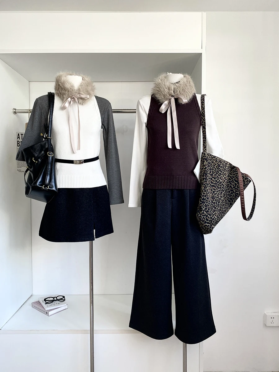 10月頭にぴったりの冬の服装は？脱着可能なファー付きニットベストが解決する理由