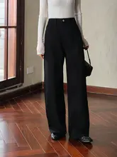 黒のスリムストレートデニムパンツ【加絨・長ズボン・広がりにくい】