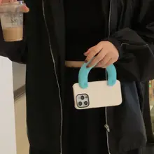 マグネット式スマホケース【持ち手付き・高級感・iPhone対応】