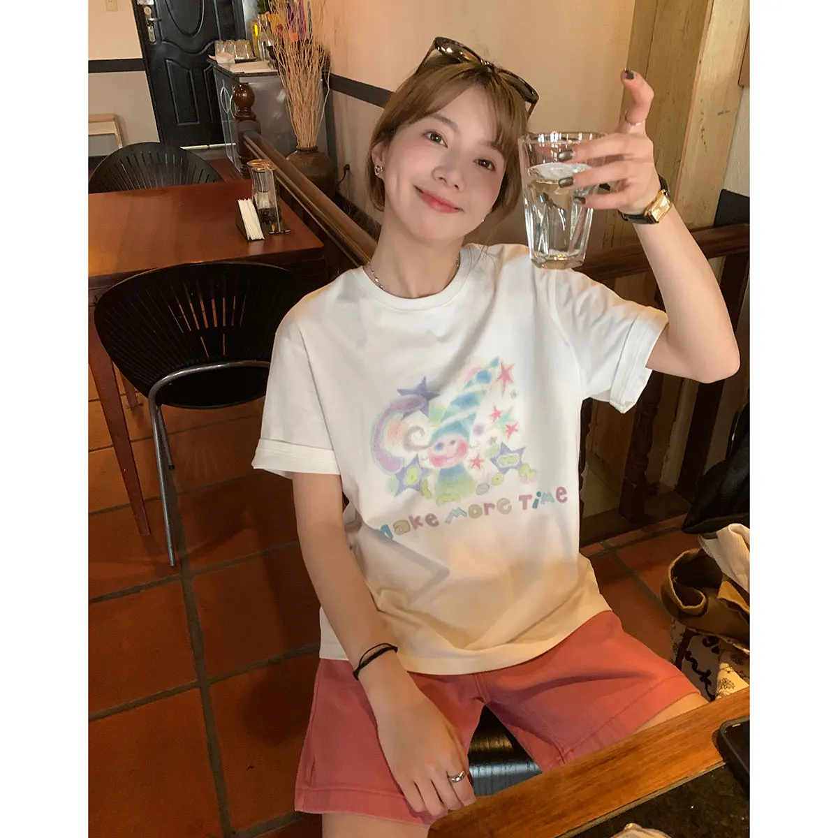 三木社 デザインTシャツ：夏用プリント半袖の通勤風スタイルとは