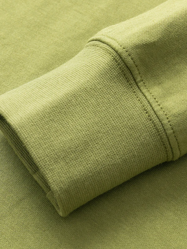 Tシャツをズボンに入れるのはなぜ？シワにならない収納で日常をシンプルに