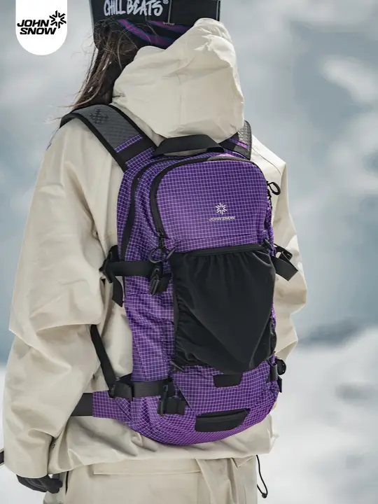 軽量なアウトドアリュックサック【スキー・登山・女性用】