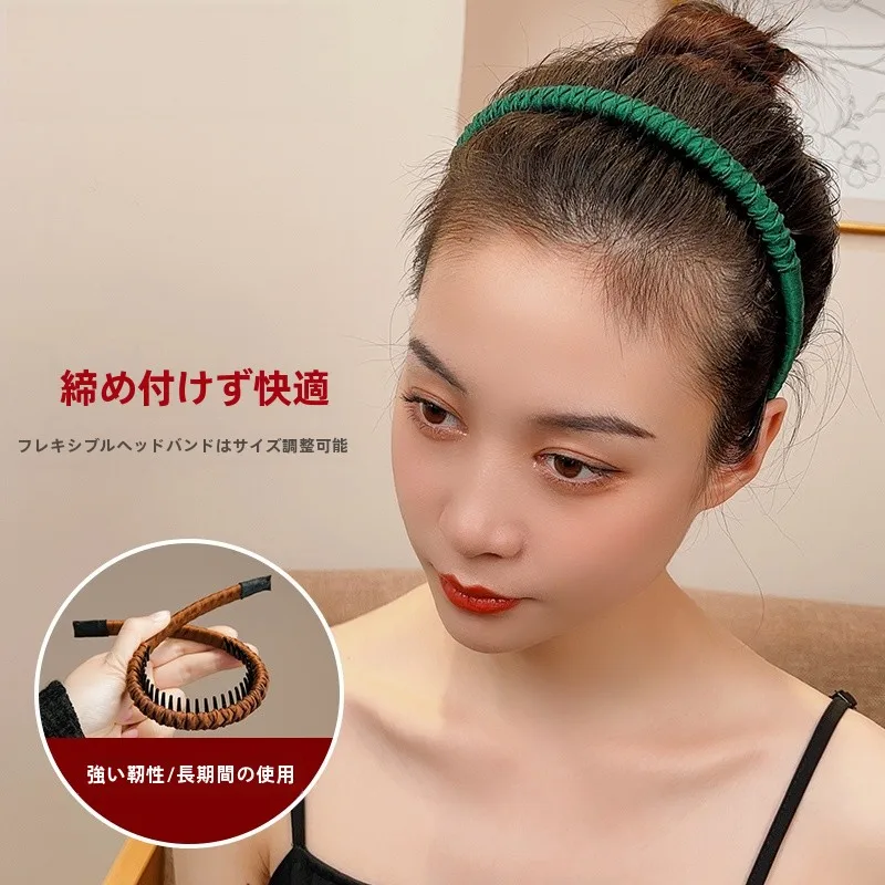 黒髪ポニーテールの垢抜けを実現する滑り止め付きヘアバンドの使い方と効果