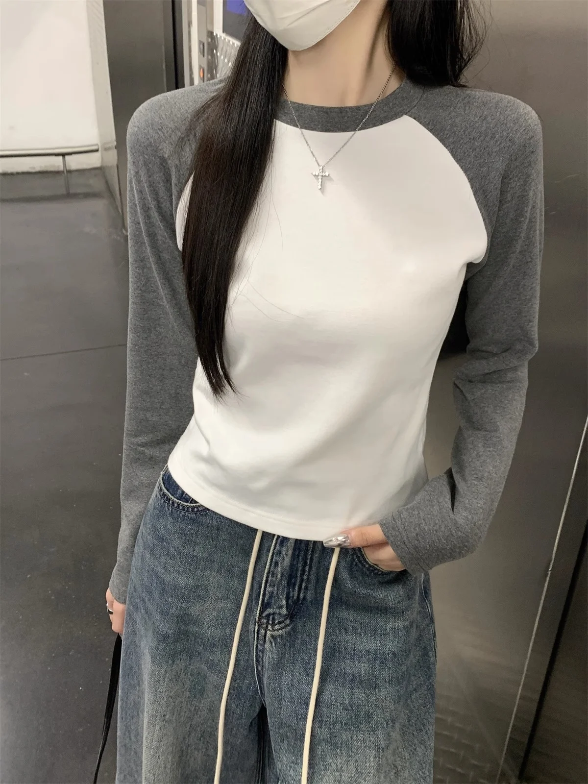 首よれのtシャツはなぜなるの？アメリカンスタイルのビンテージ肩入れTシャツが解決する3つの理由とは