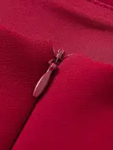 フリルデザインのウエストマーク赤色Uネックキャミソールワンピース【エレガントスタイル・ショート丈】