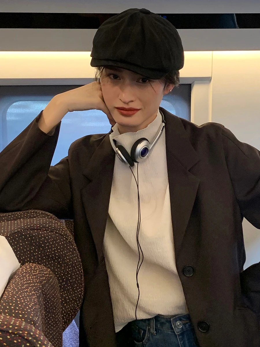 30代から40代の男性が選ぶ「おっさんらしい」帽子は、本当に存在するのか？