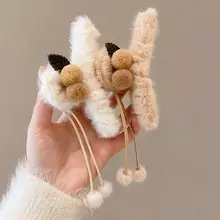 フリンジリボン付き ヘアクリップ【高級感・ファー素材・サメクリップ】