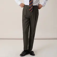 裾にタックのある紳士向けレトロスタイル高腰カジュアルパンツ【ビジネスシーン・ノーアイロン・ストレートシルエット】