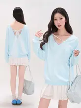 バックリボン付きVネックスウェットシャツ【秋用・スタイル・女性用】
