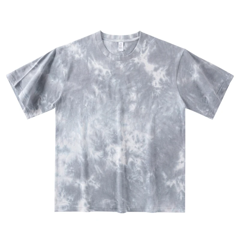 「tシャツ イン」で夏の日常を彩るには？灰白色のタイダイ柄Tシャツが解決する3つの悩み